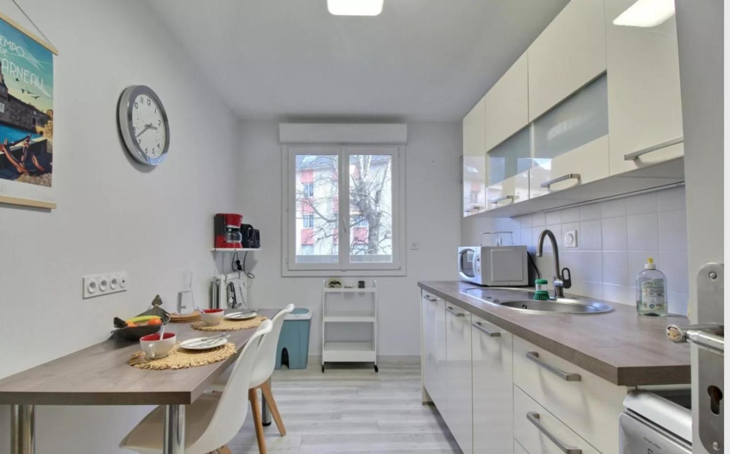 Appartement Hyper Centre Avec Garage Prive Concarneau Luaran gambar